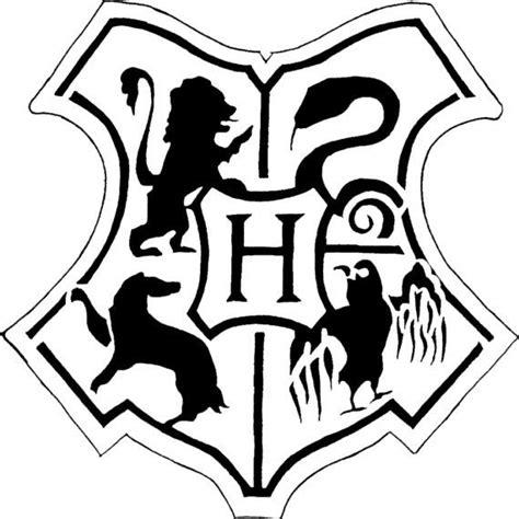 Pin by Margaret Ahumada Quiñones on Harry: Dibujar y Colorear Fácil con este Paso a Paso, dibujos de El Logo De Hogwarts, como dibujar El Logo De Hogwarts para colorear