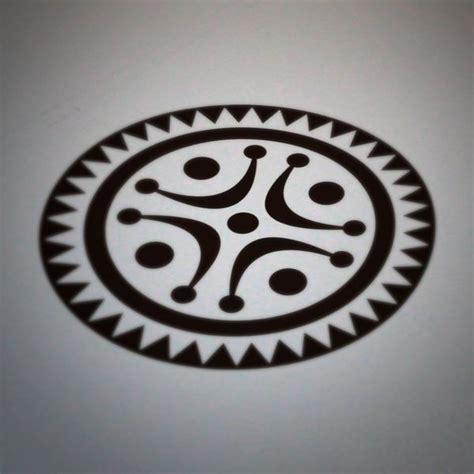 Vinilos adhesivos de simbología celta en Teleadhesivo: Dibujar Fácil, dibujos de Una Estela Cantabra, como dibujar Una Estela Cantabra para colorear e imprimir